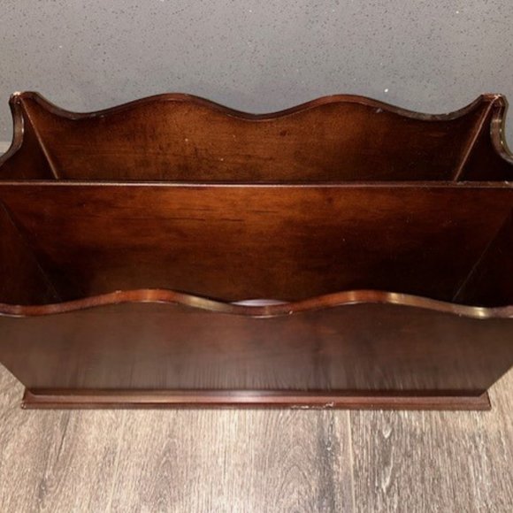 Bombay Company Solid Cherry Wood Magazine Rack Holder - Picture 3 of 12